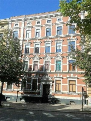 *** Zentrumsnahe 2-Raum-Wohnung mit Balkon!  ***