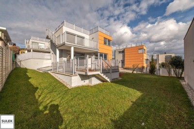 Einfamilienhaus in absoluter Traumlage am Schafberg // Dachterrasse mit Weitblick über die Stadt!