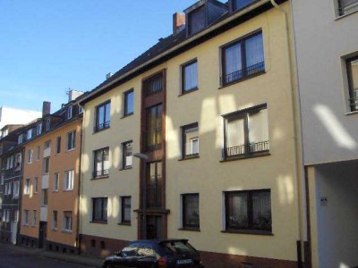 Renovierte Etagenwohnung mit Balkon =VIDEO=