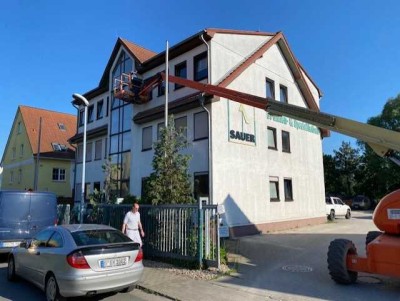 Helle und gut geschnittene 3 Zimmer Wohnung mit großer Essecke