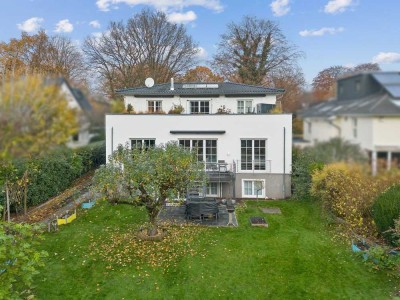 Ein Wohntraum wird Wirklichkeit: Hochparterre-Wohnung mit Einliegerwohnung in HH-Lokstedt