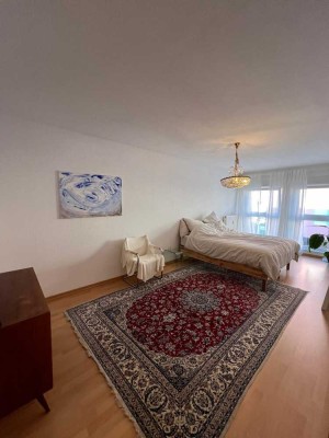 Stilvolle 3-Raum-Wohnung mit Balkon in Jena mitten im Zentrum, ruhig gelegen
