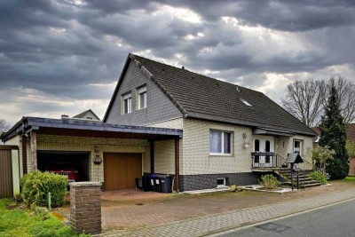 Provisionsfrei: Einfamilienhaus mit viel Platz für die Familie und Schwimmbad plus Solaranlage