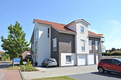 Moderne Dachgeschoss-Wohnung mit großzügiger Raumaufteilung und Südbalkon in Bad Zwischenahn