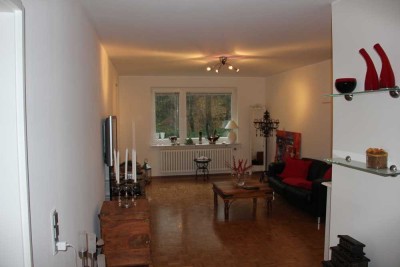 3-Zimmer-Wohnung in Wuppertal mit 2 Loggien, schönen Ausblick