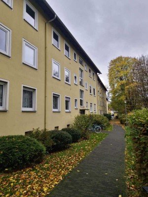 Von Privat: Ruhige aber zentrale 3-Zimmer-Wohnung am Dornbusch