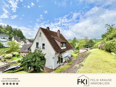 **Gepflegtes Ein-/Zweifamilienhaus mit Garten und Carport in toller Lage von Niederfischbach**