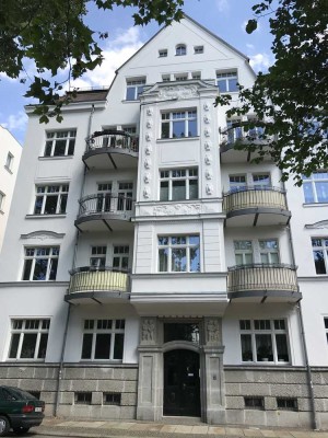 Exklusive 2-Zimmer-Wohnung mit hochwertiger Ausstattung und Einbauküche in Leipzig