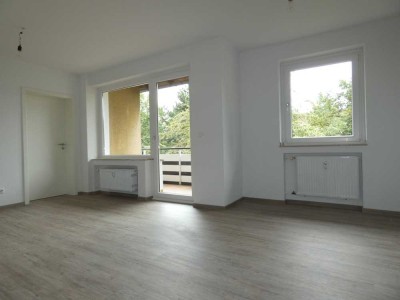 ***Top Lage Heimaterde! Single-EG-Wohnung mit Dusche und Terrasse!***