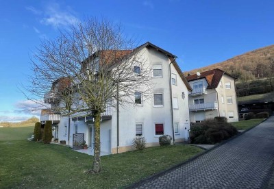 2-Raum-Wohnung in ruhiger Lage mit Terrasse