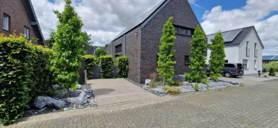 Geräumiges 6-Raum-Einfamilienhaus mit EBK in Erkelenz