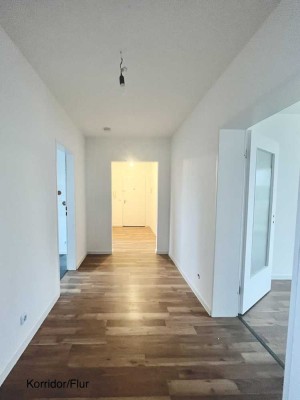 Attraktive 3-Zimmer-Wohnung mit Balkon in Neu-Isenburg - Erstbezug nach Sanierung