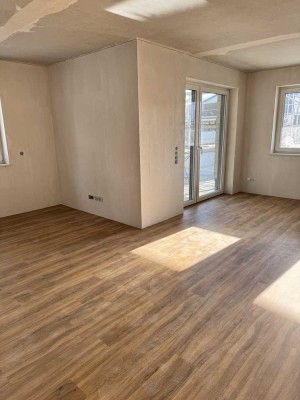 Erstbezug: Moderne 3-Zimmer-Erdgeschosswohnung