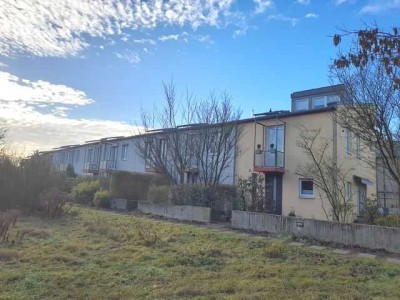 ** Bezugsfrei ab 01.02.2026** Familienfreundliches Reihenhaus mit Wintergarten