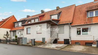 Ihr neues Zuhause: Reihenmittelhaus mit Garten, großem Wintergarten und Stellplatz in ruhiger Lage