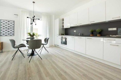 Großzügige und exklusive 2-Zimmerwohnung mit EBK und Balkon