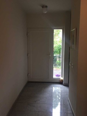 Schöne, geräumige drei Zimmer Wohnung in Fürth, Dambach / Unterfürberg