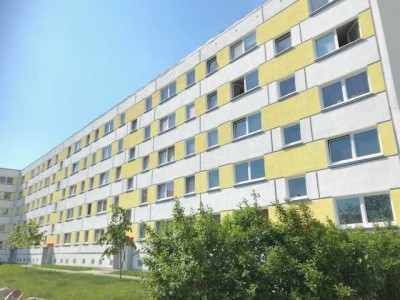 Schöne 3 Zimmer Wohnung mit Einbauküche!