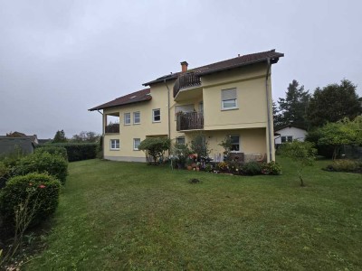 Ruhige Lage! Großzügige EG-Wohnung mit 4 Zimmern, EBK, Keller und Gartenanteil