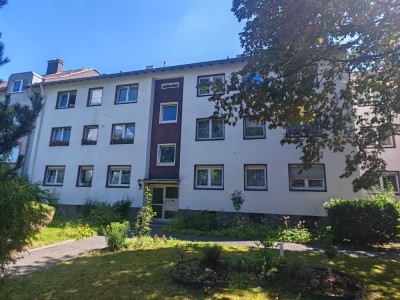 3-Zimmerwohnung in Ruhiglage mit Balkon und Stellplatz!