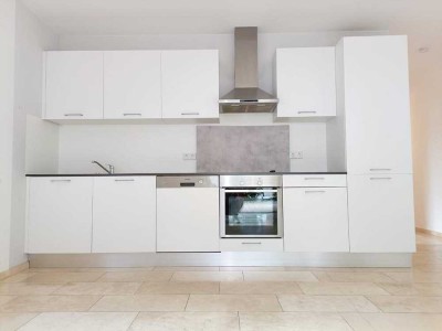 Schöne 5-Zimmer-Wohnung mit zwei Loggien u. moderner Ausstattung