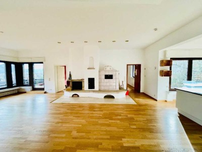 Großzügige 4-Zimmer-Penthouse mit Panoramablick in GODESBERG/MUFFENDORF