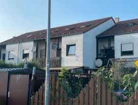 Kapitalanleger aufgepasst! 5 Reihenhäuser in attraktiver und gefragter Wohnlage zu verkaufen!