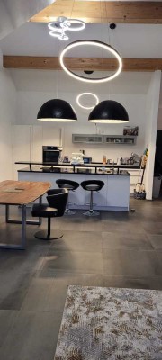 Moderne 4,5-Zimmer-Wohnung im KfW-40+ Standard mit zwei Balkonen