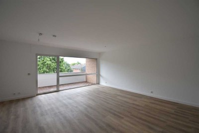 Ab sofort! Renovierte 3-Zi-Whg mit Balkon in ruhiger Lage von Frechen