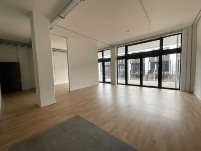 1-Raum Loft im modernen Tabakquartier.