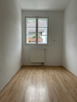 Charmante 2,5 Zimmer Wohnung mit Altbauflair und Gartenzugang in ruhiger Lage von Grafrath