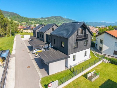 Im Einklang mit der Natur – CO₂-neutrales Zuhause in ökologischer Holzbauweise