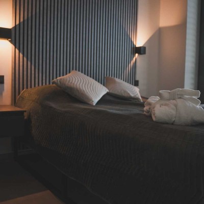 Brand-New Fully Furnished 3-Bedroom Maisonette w/ Rooftop Terrace – 10 Min to Clay