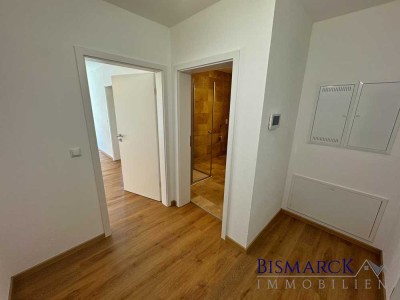 Erstbezug - Gut geschnittene Wohnung mit Balkon und moderner Ausstattung!