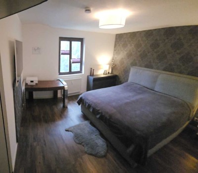 Sonnige 4-Zimmer Wohnung mit Balkon in München-Feldmoching
Von Privat!