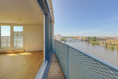 Erstbezug: Repräsentative Penthouse Wohnung mit traumhaften Wasserblick