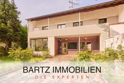 Liebhaberobjekt mit enormem Entfaltungspotenzial & großem Außenbereich