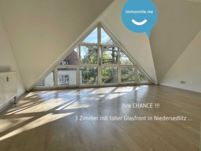eindrucksvolle Glasfront • Tageslichtbad mit Wanne • Stellplatz • Laminat • sofort beziehbar • TOP!