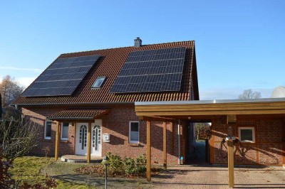 Modernes Haus von 2013 mit Erdwärme …