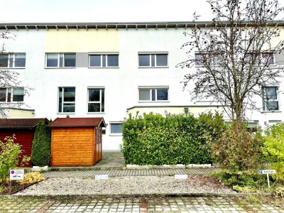 Neuer Preis! Bezugsfreies Reihenmittelhaus steht zum Verkauf in Norderstedt!