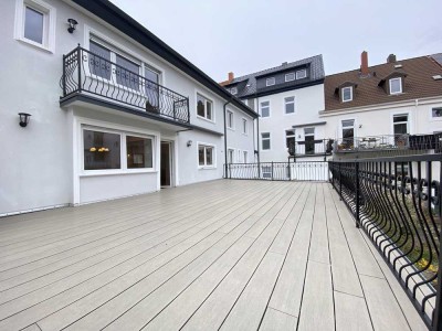 Lichtdurchflutetes, exklusives, hübsches und neuwertiges Miethaus in bester Lage von Kaiserslautern.