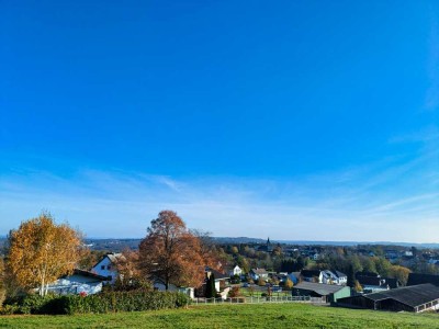 Freistehendes EFH mit tollem Weitblick in Ittenbach! 200qm, 2 neue Bäder, neue EBK, Sonnengarten...!