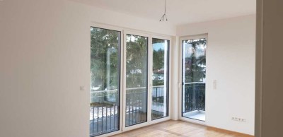 Luxuriöse 3-Zimmer-Wohnung in exklusivem 4-Parteienhaus - ruhige, grüne 1A-Lage!
