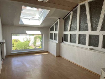Tolle 4-Zimmer-Wohnung: ruhige Lage, TOP- Anbindung nach Frankfurt - Balkon & Gartenmitbenutzung –