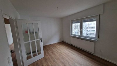 Attraktive und gepflegte 3-Raum-Wohnung mit Balkon in Neustadt an der Weinstraße