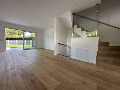 Einfamilienhaus mit schönem Grundstück und A+ Energiewert.