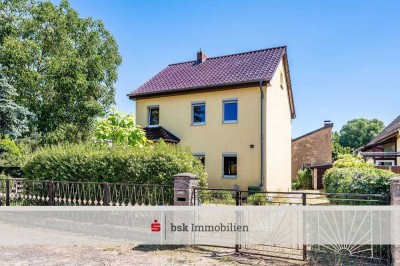 Sanierungsbedürftiges Einfamilienhaus mit Remise in Niederlehme