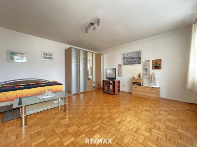 Sichere Kapitalanlage in Feldkirchen – Vermietete Wohnung in gepflegtem Haus