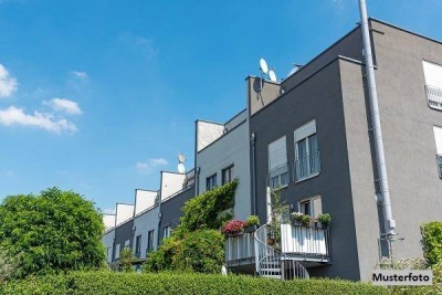 Doppelhaushälfte mit großer Dachterrasse + provisionsfrei +