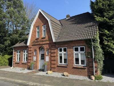 Friesenhaus mit Charisma – stilvoll saniert, vielseitig nutzbar - Wohnen und Arbeiten unter einem Da